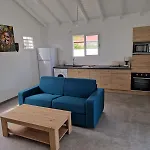 Au Petit Paradis